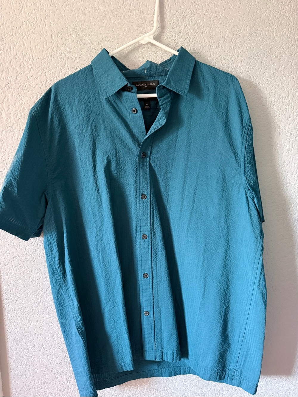 Banana Republic Teal Short-Sleeve Button-Down Shirt